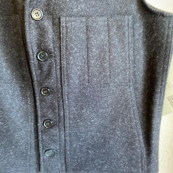 Filson mens charcoal Mackinaw button front wool vest Size 40 - Picture 2 of 11